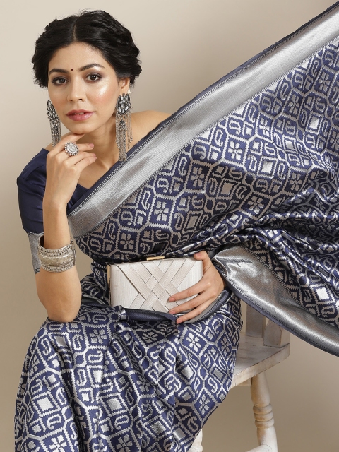 

SIRIL Navy Blue & Silver-Toned Ethnic Motifs Zari Kanjeevaram Saree