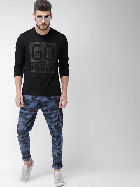 

HIGHLANDER Men Black Printed Slim Fit Round Neck T-shirt