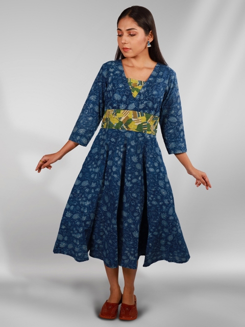

Orbbaan Navy Blue Floral Midi Dress