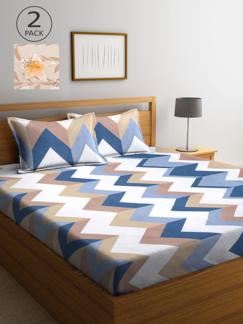 

KLOTTHE White & Blue Geometric 210 TC 2 King Bedsheet with 4 Pillow Covers