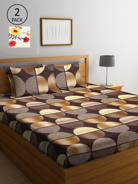 

KLOTTHE Cream-Coloured & Brown Geometric 210 TC 2 King Bedsheet with 4 Pillow Covers