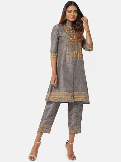 

Saaki Women Grey & Yellow Floral Printed A-line Kurta