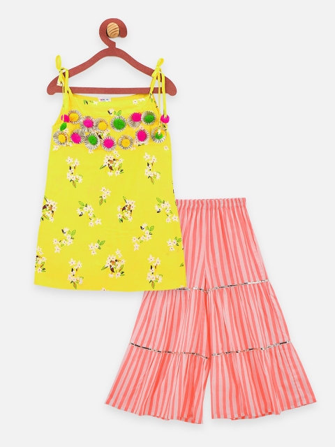 

LilPicks Girls Yellow & Peach Striped Pure Cotton Kurta Set