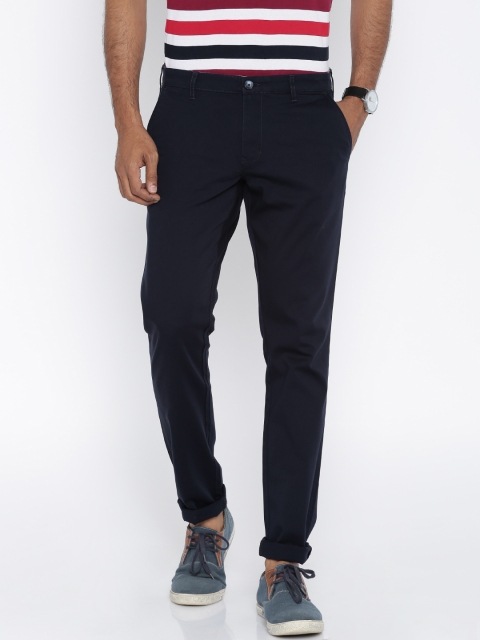 

Parx Men Navy Blue Solid Lowell Tapered Fit Chinos