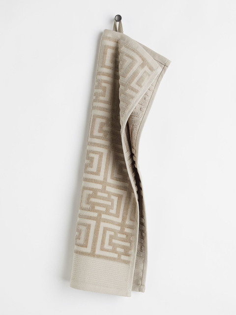 

H&M Beige Jacquard-patterned Guest Towel