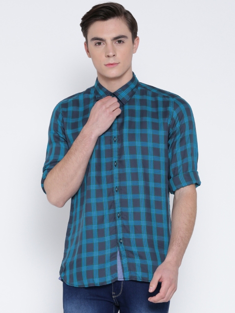 

Parx Men Blue Slim Fit Checked Casual Shirt