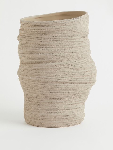 

H&M Beige Asymmetric Stoneware Vase