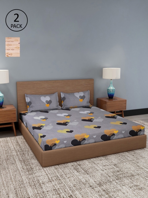 

Dhrohar Assorted Floral 180 TC 2 King Bedsheet with 4 Pillow Covers