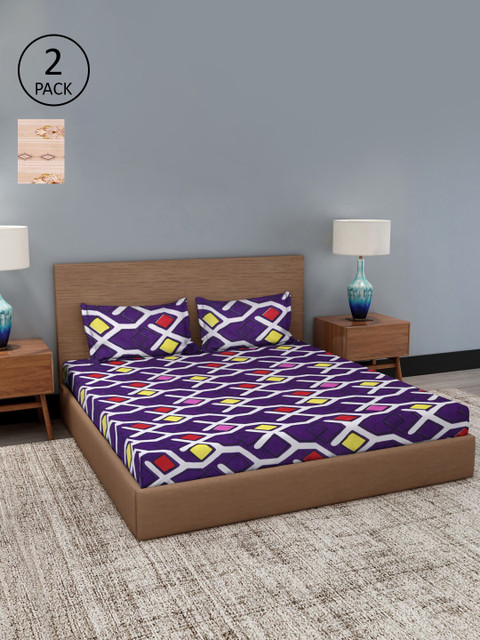 

Dhrohar Multicoloured Geometric Set of 2 King Bedsheet with 4 Pillow Covers, Multi