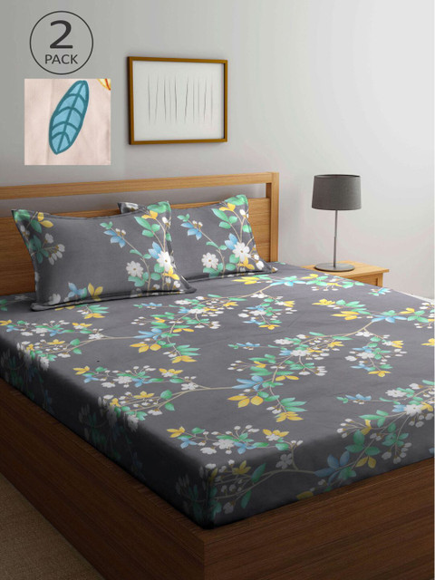 

KLOTTHE Peach-Coloured & Grey Floral 210 TC 2 King Bedsheet with 4 Pillow Covers