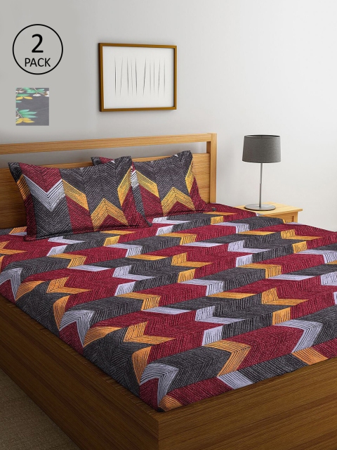 

KLOTTHE Geometric 210 TC 2 King Bedsheet with 4 Pillow Covers, Multi