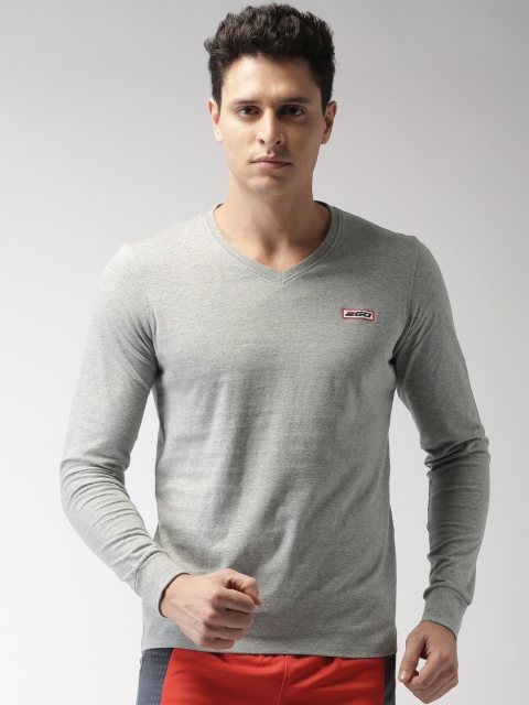 

2GO Men Grey Melange Solid V-Neck T-shirt
