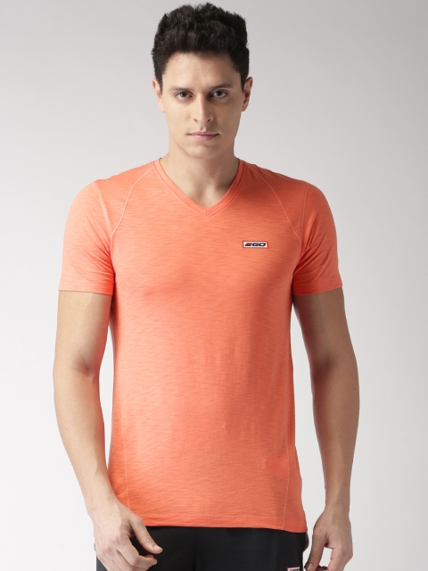 

2GO Men Orange Solid T-shirt