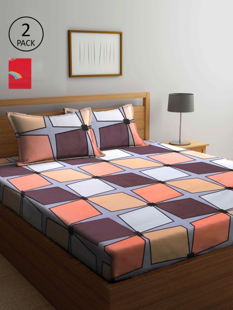 

KLOTTHE Pink & Burgundy Geometric 210 TC 2 King Bedsheet with 4 Pillow Covers