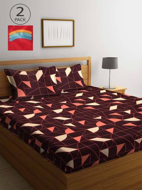 

KLOTTHE Red & Brown Geometric 210 TC 2 King Bedsheet with 4 Pillow Covers