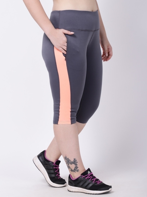 

STUDIOACTIV Women Grey & Peach-Coloured Capris Curvy
