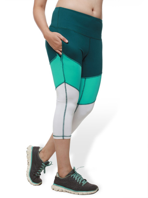 

STUDIOACTIV Women Green & Teal Colourblocked Tight Fit Capris