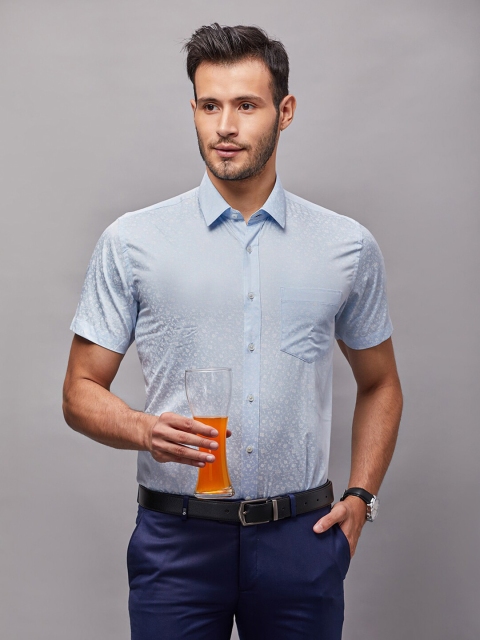 

Oxemberg Men Turquoise Blue Classic Slim Fit Casual Shirt