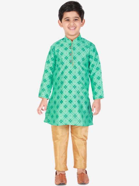

Pro-Ethic STYLE DEVELOPER Boys Green Ethnic Motifs Printed Kurti with Pyjamas