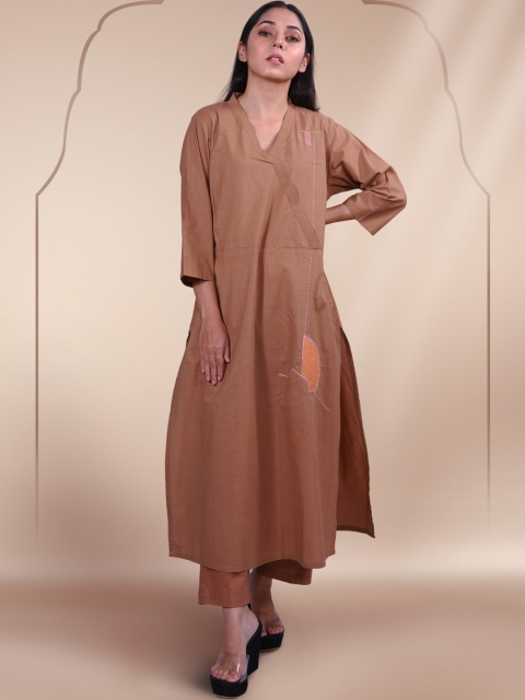 

Orbbaan Women Brown Patchwork Organic Cotton Kurta