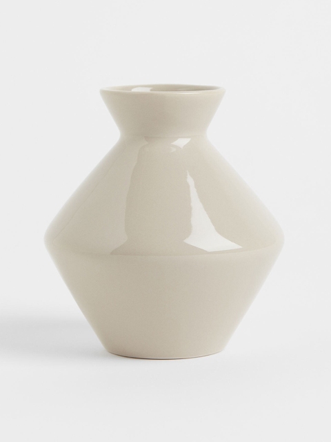 

H&M Beige Small Stoneware Vase