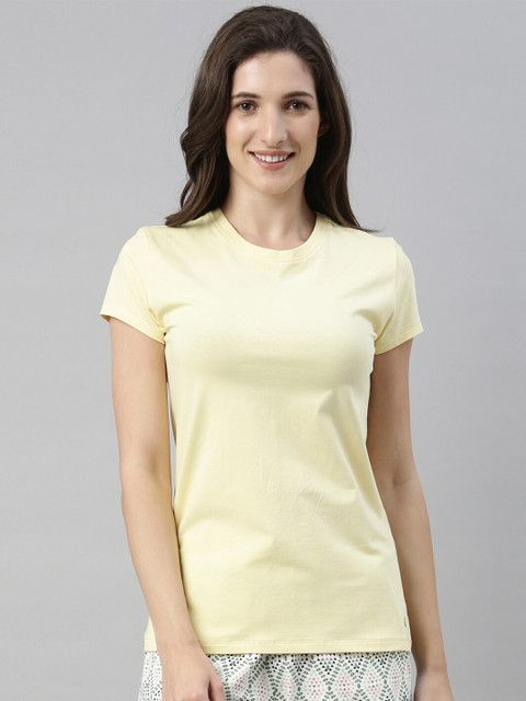

Enamor Women Lemon Cream Solid Slim Fit Cotton T-shirt