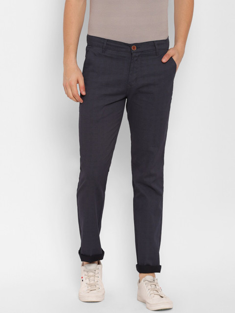 

TNG Men Blue Slim Fit Solid Cotton Trousers