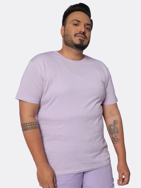 

Bewakoof Plus Men Purple Cotton T-shirt