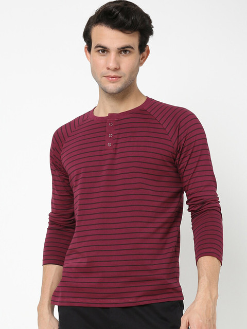 

Bewakoof Men Maroon Striped Henley Neck T-shirt