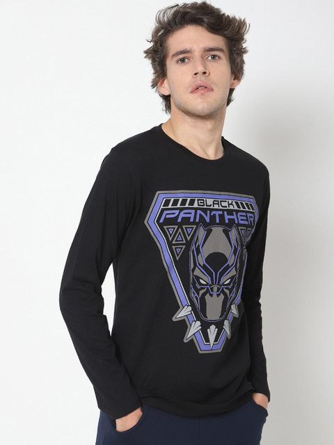 

Bewakoof Men Black Typography Printed Raw Edge T-shirt