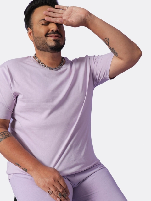 

Bewakoof Plus Men Purple Cotton T-shirt