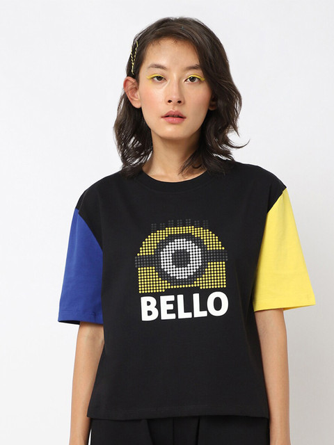 

Bewakoof Women Black & Yellow Minions Printed Cotton T-shirt