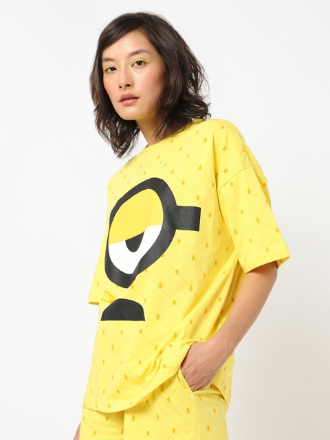 

Bewakoof Women Yellow & Black Minions Printed Extended Sleeves T-shirt