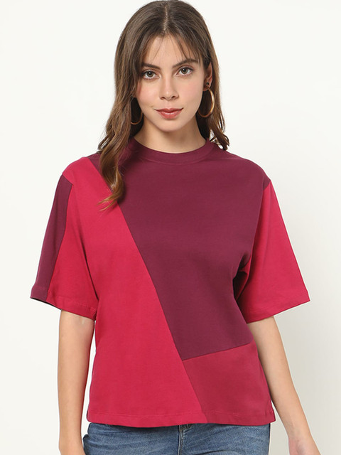 

Bewakoof Women Purple Colourblocked Extended Sleeves Applique T-shirt