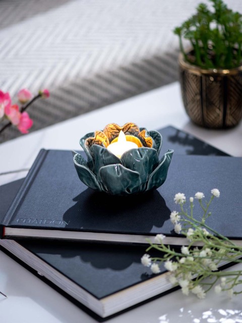 

THEDECORKART Blue Lotus Tea-Light Candle Holder