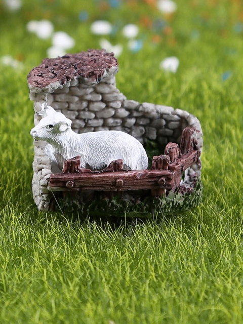 

TAYHAA Grey Cute and Adorable Sitting Lamb Garden Accessories