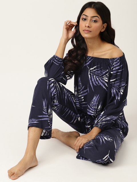 

ETC Women Navy Blue Printed Night suit