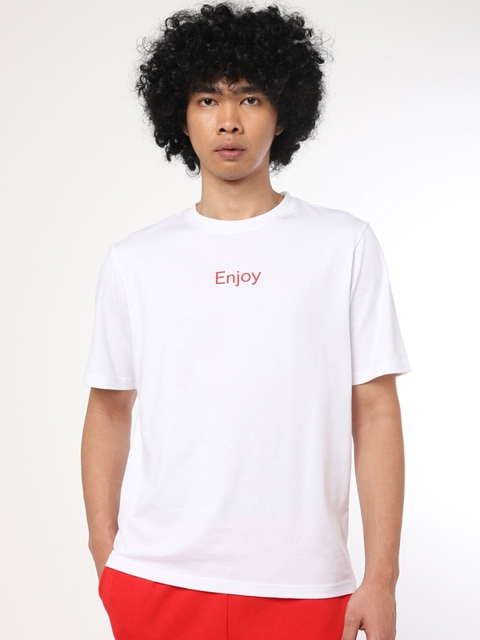 

Bewakoof Men White Typography Applique T-shirt