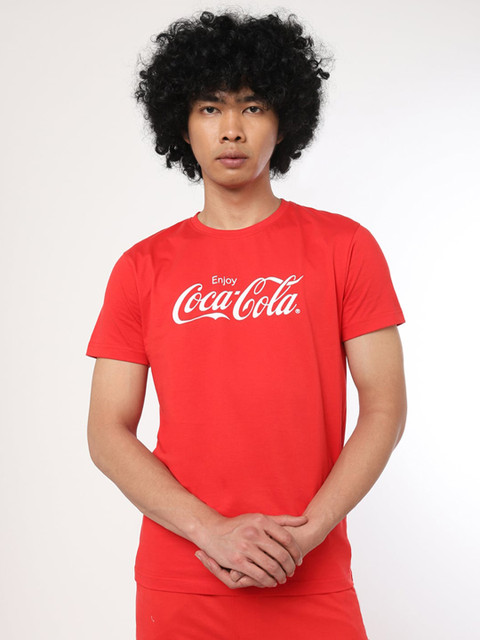 

Bewakoof Men Red Typography Applique T-shirt