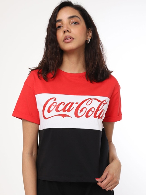 

Bewakoof Women Red Typography Colourblocked Applique T-shirt