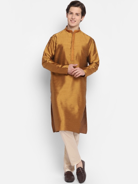 

DEVOILER Men Gold-Toned Thread Work Jorba Silk Kurta