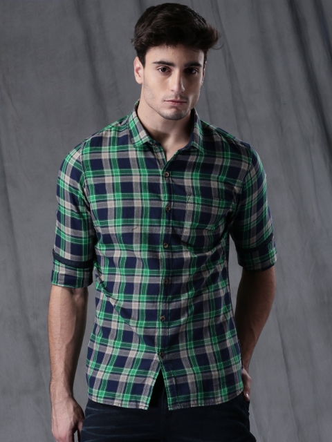 

WROGN Men Green & Navy Checked Casual Shirt