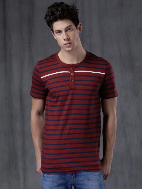 

WROGN Men Maroon Striped Henley Neck T-shirt