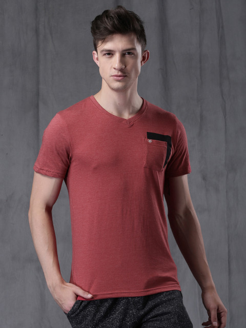 

WROGN Men Red Solid V-Neck T-shirt