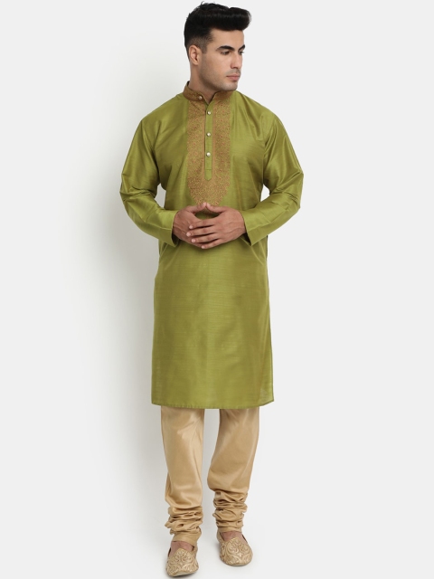 

HOB Men Green Embroidered Kurta with Churidar & Matching Mask