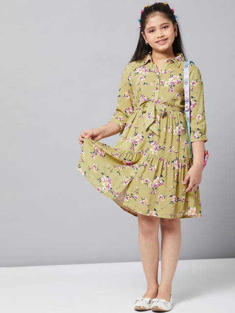 

Stylo Bug Girls Green Floral Printed Cotton Shirt Dress
