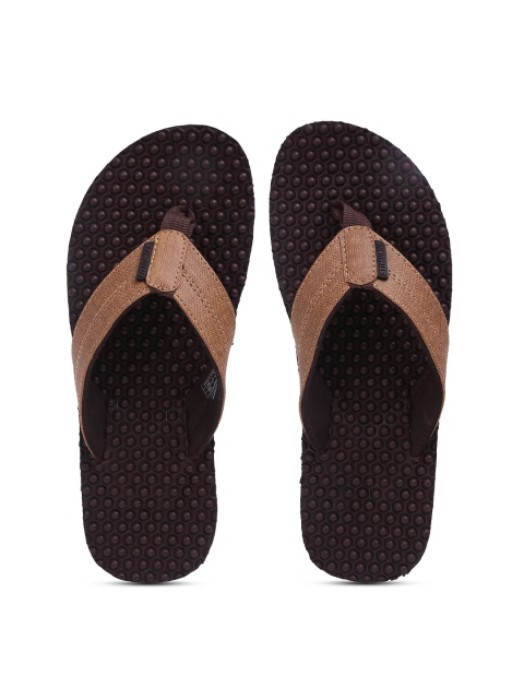 

Paragon Men Tan & White Colourblocked Slip-On