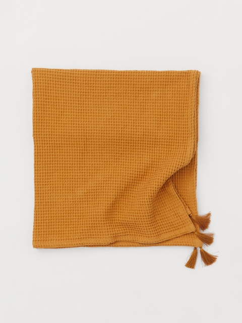

H&M Yellow Waffled Cotton Blanket