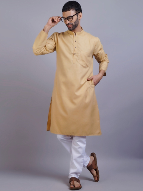 

GRACIT Men Beige Kurta with Pyjamas