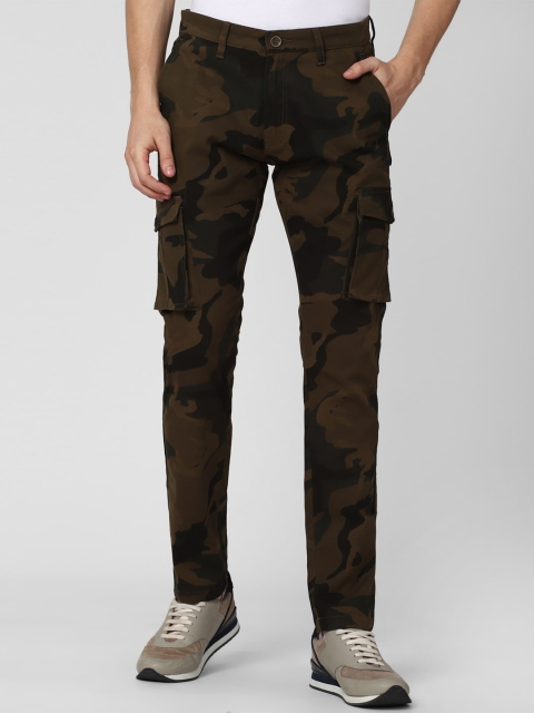 

Peter England Casuals Men Brown Camouflage Printed Cargos Trousers